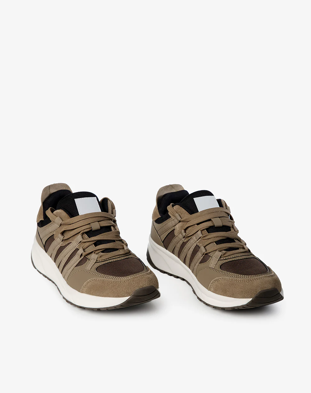 Accesorios y zapatos en oferta para hombres